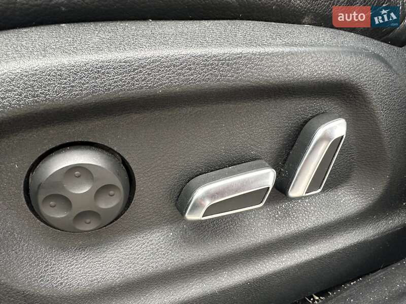 Внедорожник / Кроссовер Audi Q5 2013 в Тернополе