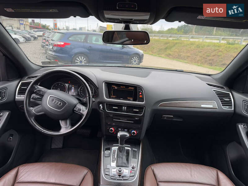 Внедорожник / Кроссовер Audi Q5 2015 в Стрые