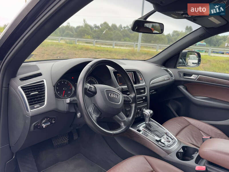 Внедорожник / Кроссовер Audi Q5 2015 в Стрые