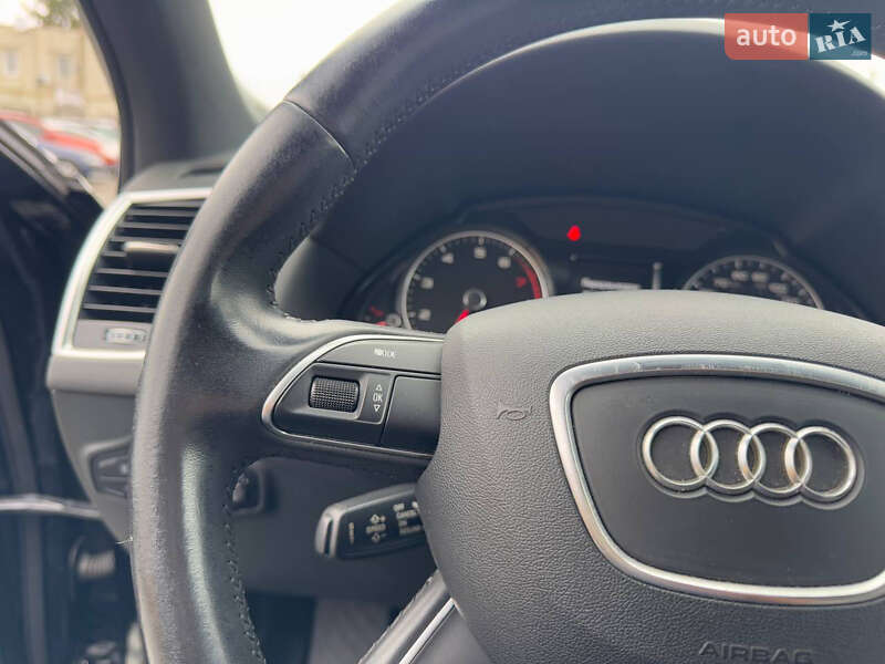 Внедорожник / Кроссовер Audi Q5 2015 в Стрые