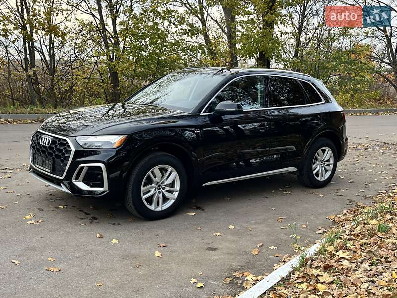 Позашляховик / Кросовер Audi Q5 2023 в Києві