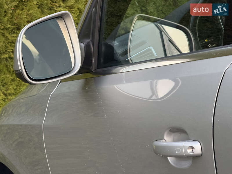 Позашляховик / Кросовер Audi Q5 2014 в Стрию