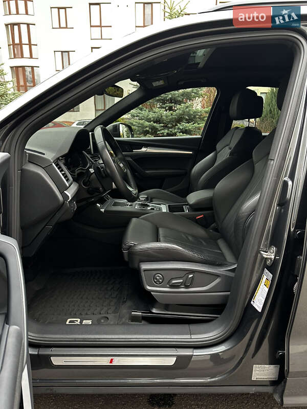 Внедорожник / Кроссовер Audi Q5 2020 в Киеве фото 27 Внедорожник / Кроссовер Audi Q5 2020 в Киеве