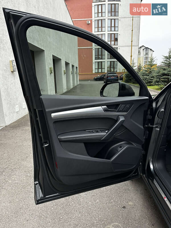 Внедорожник / Кроссовер Audi Q5 2020 в Киеве фото 30 Внедорожник / Кроссовер Audi Q5 2020 в Киеве