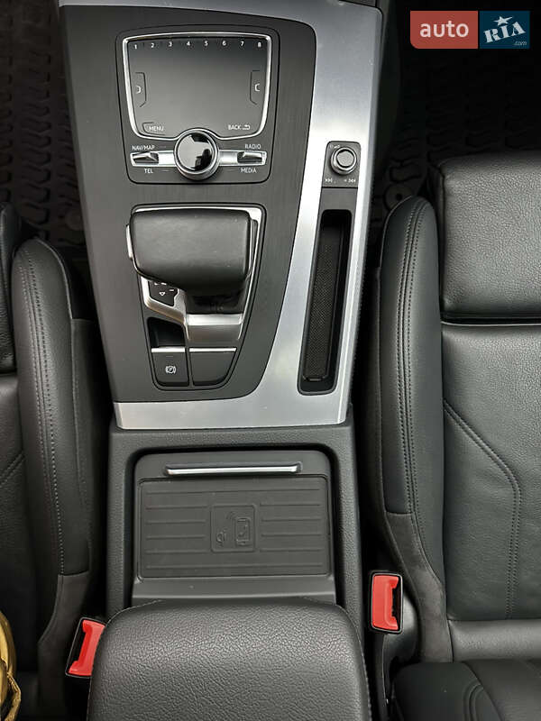 Внедорожник / Кроссовер Audi Q5 2020 в Киеве фото 46 Внедорожник / Кроссовер Audi Q5 2020 в Киеве