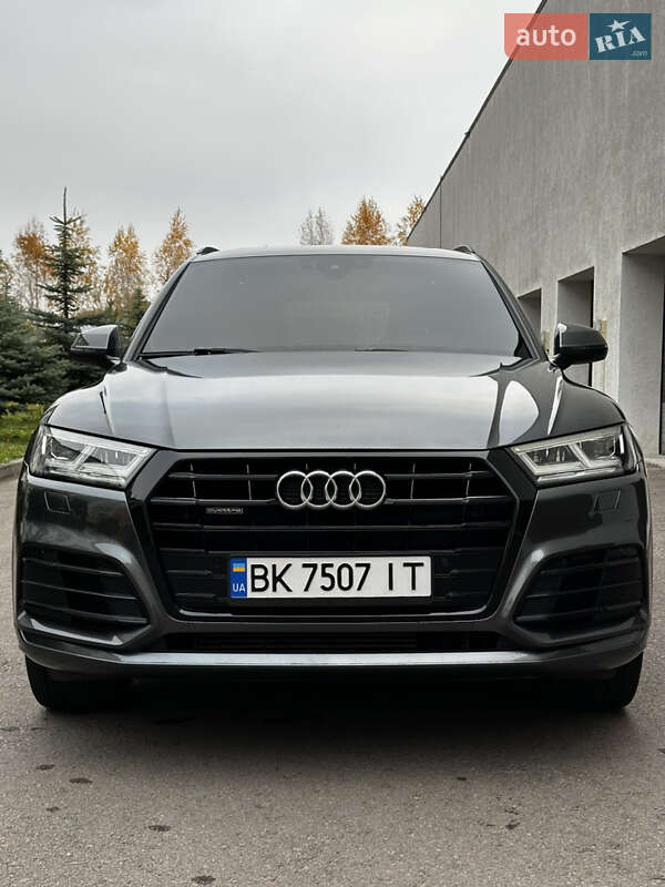 Внедорожник / Кроссовер Audi Q5 2020 в Киеве фото 68 Внедорожник / Кроссовер Audi Q5 2020 в Киеве