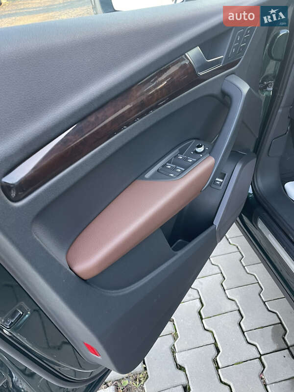 Позашляховик / Кросовер Audi Q5 2018 в Луцьку фото 32 Позашляховик / Кросовер Audi Q5 2018 в Луцьку