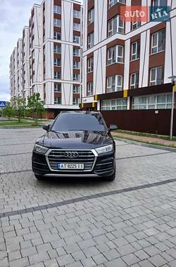 Внедорожник / Кроссовер Audi Q5 2019 в Ивано-Франковске