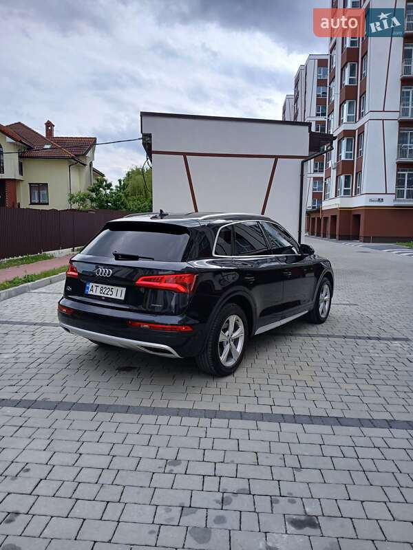 Внедорожник / Кроссовер Audi Q5 2019 в Ивано-Франковске