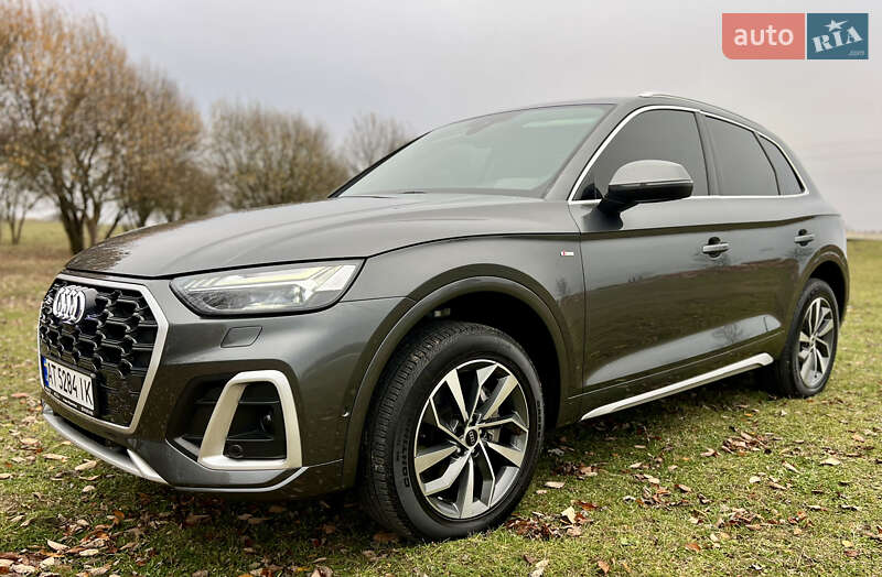 Внедорожник / Кроссовер Audi Q5 2023 в Ивано-Франковске