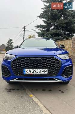 Внедорожник / Кроссовер Audi Q5 2023 в Киеве