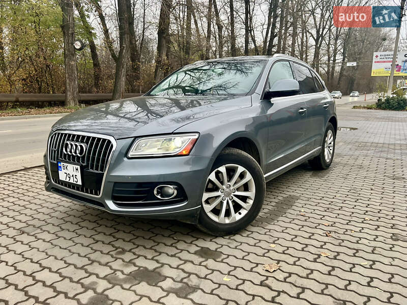Позашляховик / Кросовер Audi Q5 2016 в Чернівцях
