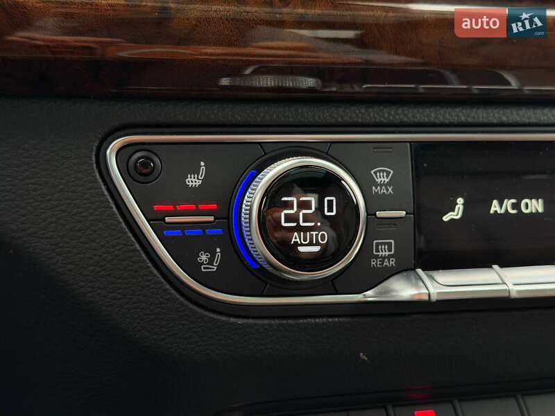 Позашляховик / Кросовер Audi Q5 2018 в Кривому Розі