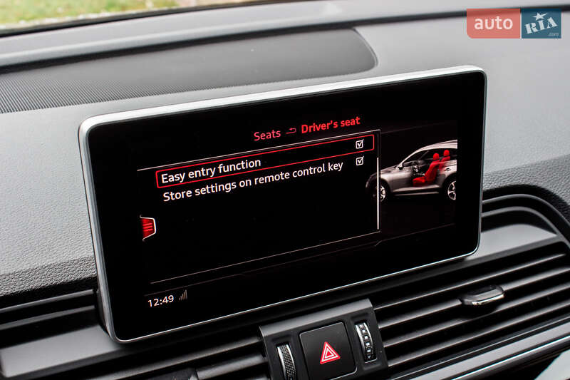 Внедорожник / Кроссовер Audi Q5 2020 в Нововолынске