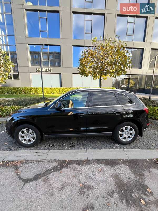 Внедорожник / Кроссовер Audi Q5 2014 в Львове