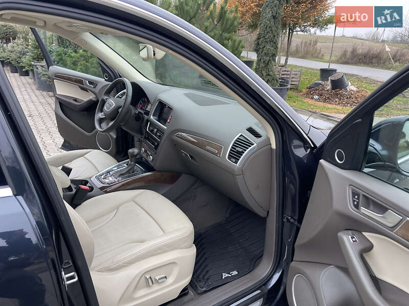 Позашляховик / Кросовер Audi Q5 2016 в Луцьку фото 32 Позашляховик / Кросовер Audi Q5 2016 в Луцьку