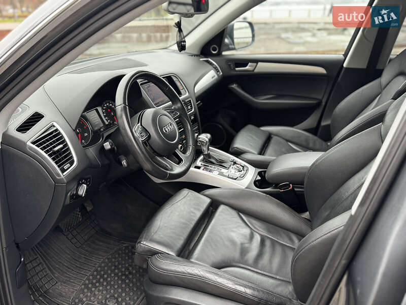 Внедорожник / Кроссовер Audi Q5 2013 в Киеве