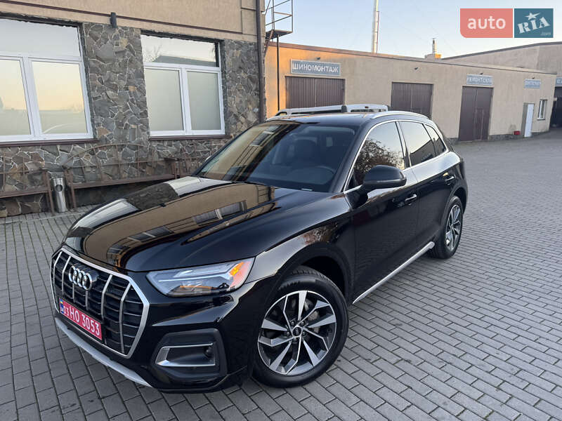 Позашляховик / Кросовер Audi Q5 2021 в Володимирі
