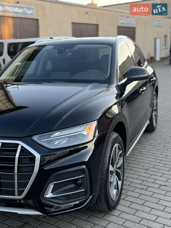 Позашляховик / Кросовер Audi Q5 2021 в Володимирі