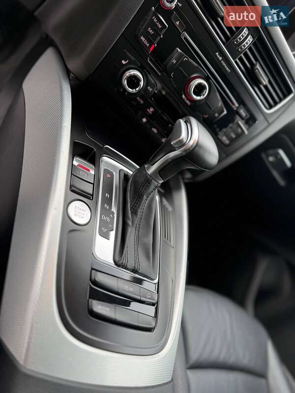 Внедорожник / Кроссовер Audi Q5 2015 в Ровно