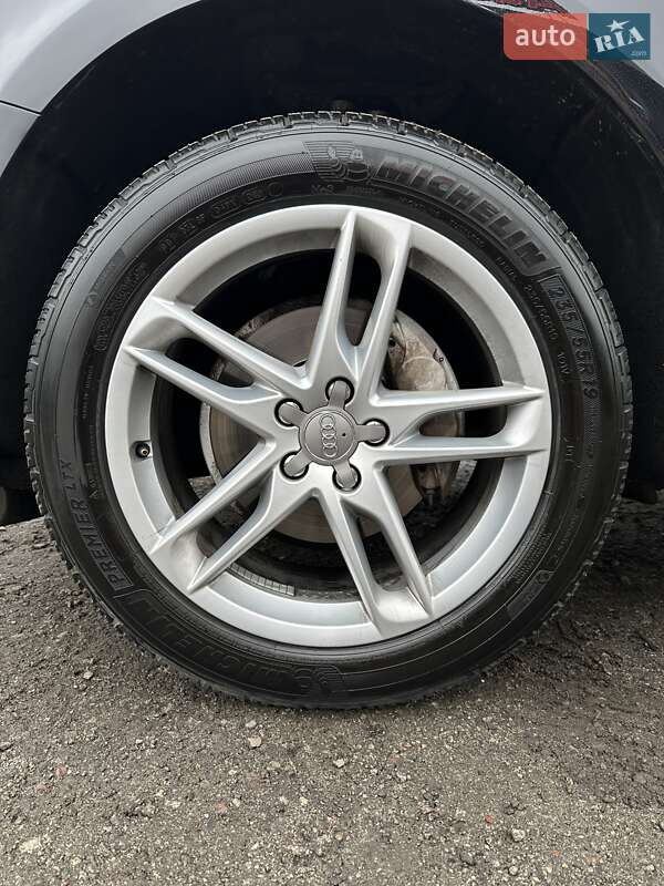 Внедорожник / Кроссовер Audi Q5 2013 в Белогородке