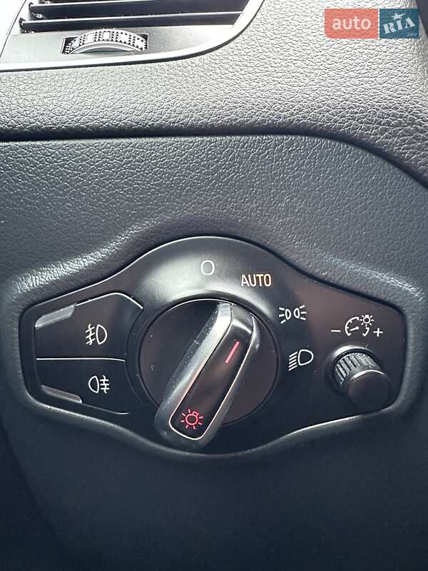 Внедорожник / Кроссовер Audi Q5 2013 в Белогородке