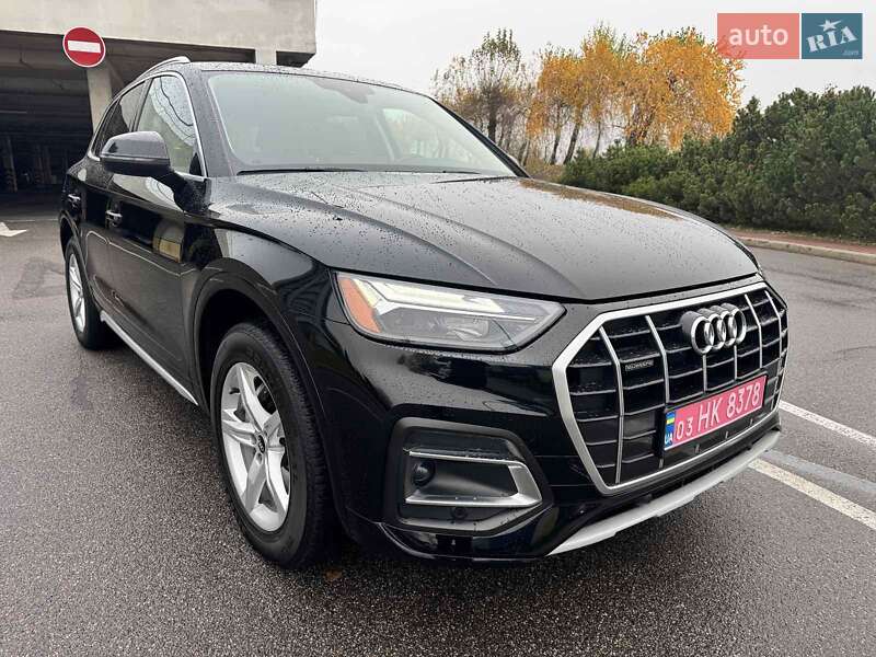 Внедорожник / Кроссовер Audi Q5 2020 в Киеве