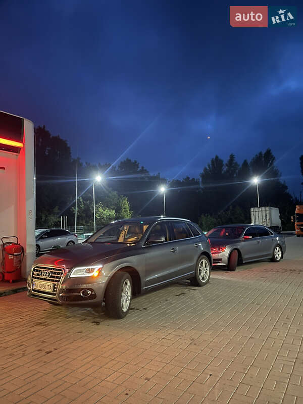 Позашляховик / Кросовер Audi Q5 2015 в Переяславі
