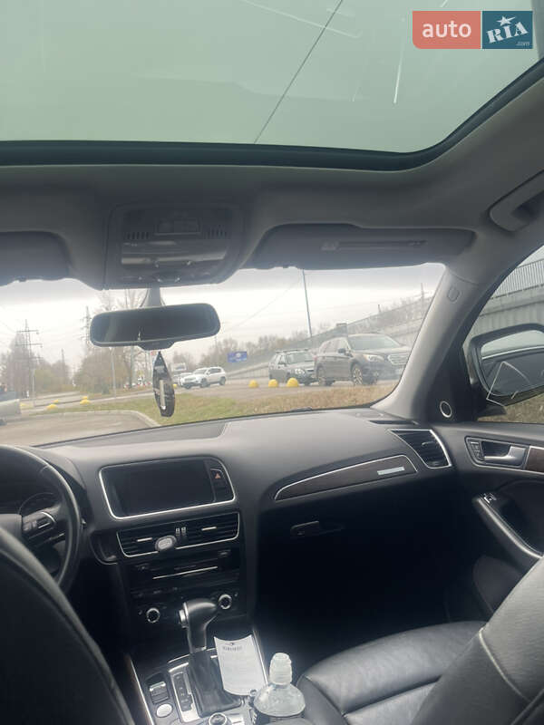 Позашляховик / Кросовер Audi Q5 2015 в Переяславі