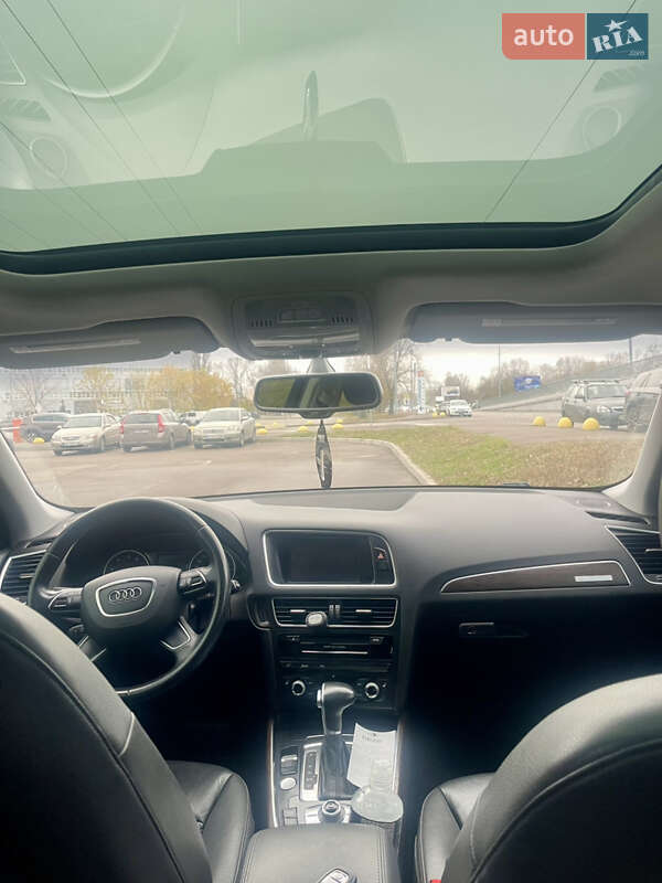 Позашляховик / Кросовер Audi Q5 2015 в Переяславі