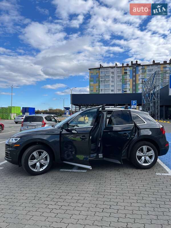 Позашляховик / Кросовер Audi Q5 2019 в Івано-Франківську фото 14 Позашляховик / Кросовер Audi Q5 2019 в Івано-Франківську