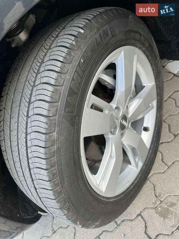 Позашляховик / Кросовер Audi Q5 2019 в Івано-Франківську фото 58 Позашляховик / Кросовер Audi Q5 2019 в Івано-Франківську