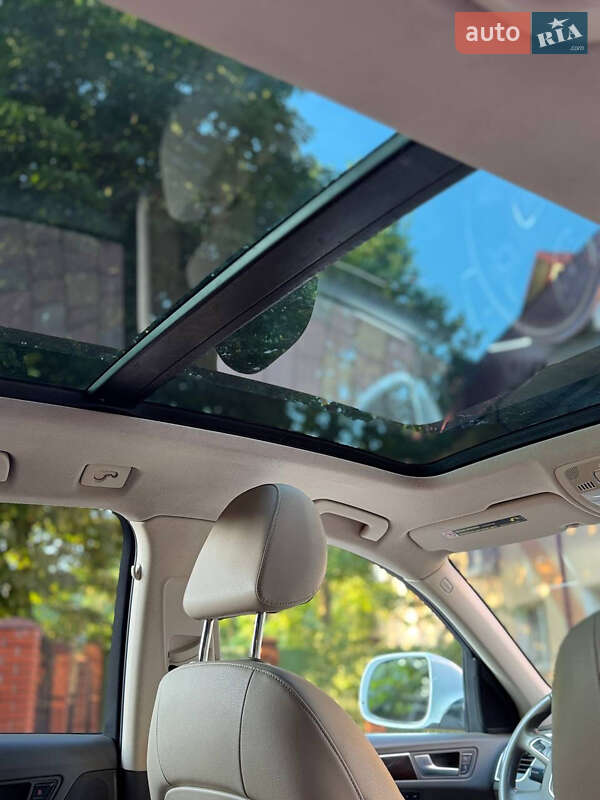 Внедорожник / Кроссовер Audi Q5 2012 в Тернополе