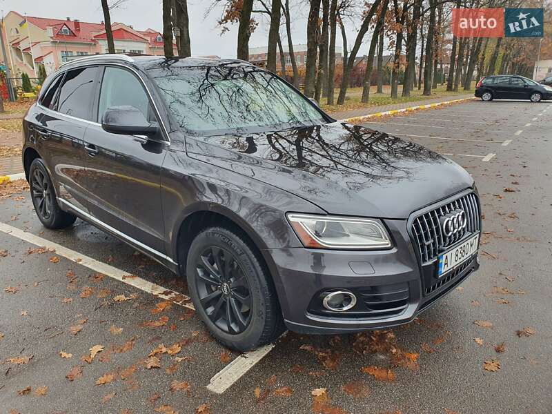 Внедорожник / Кроссовер Audi Q5 2014 в Петропавловской Борщаговке