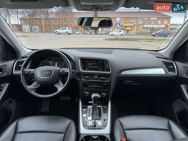 Позашляховик / Кросовер Audi Q5 2016 в Сумах