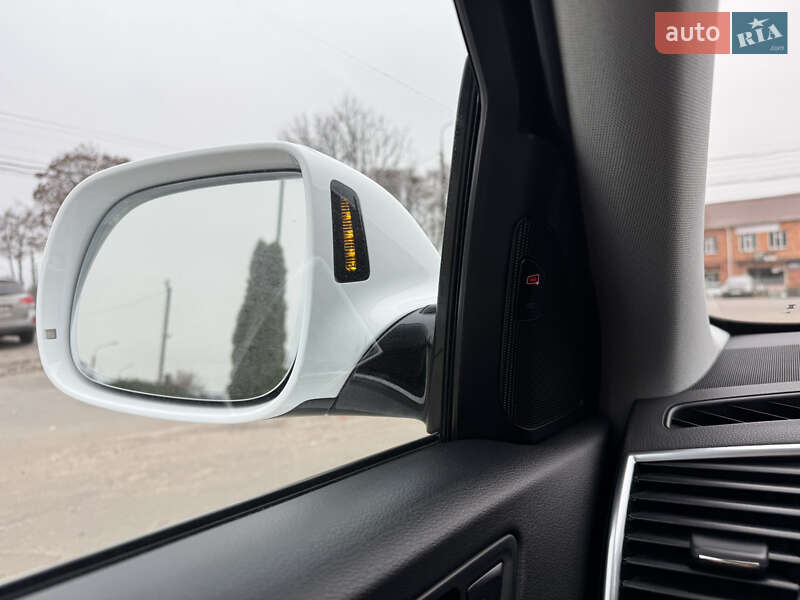 Позашляховик / Кросовер Audi Q5 2016 в Сумах