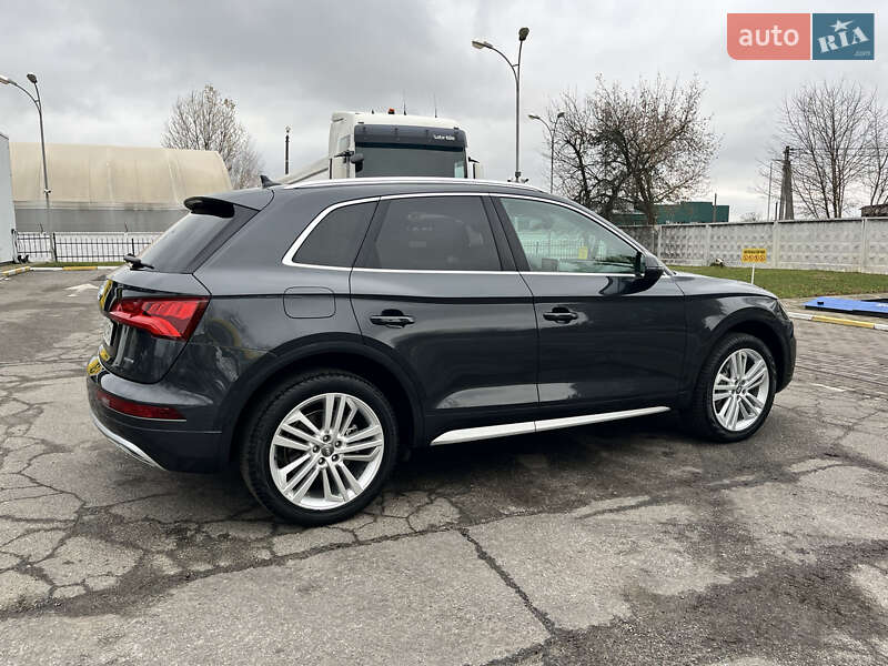 Внедорожник / Кроссовер Audi Q5 2019 в Василькове