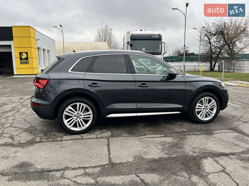 Внедорожник / Кроссовер Audi Q5 2019 в Василькове