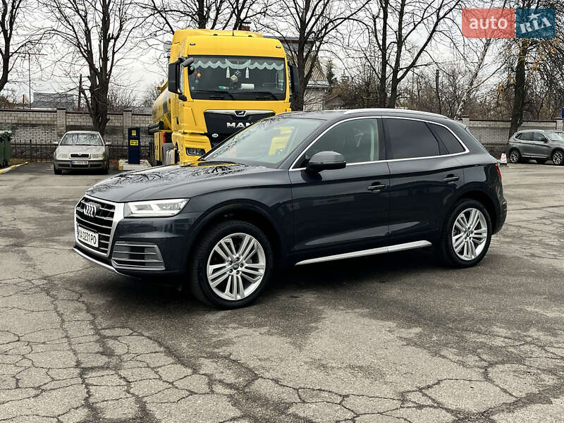 Внедорожник / Кроссовер Audi Q5 2019 в Василькове