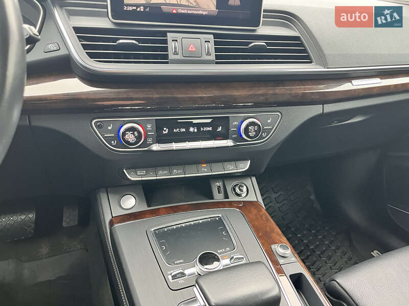 Внедорожник / Кроссовер Audi Q5 2019 в Василькове