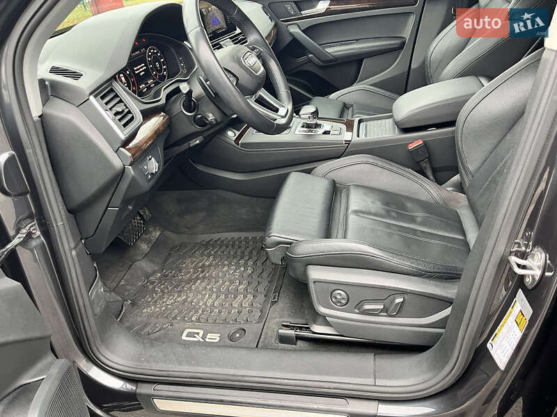 Внедорожник / Кроссовер Audi Q5 2019 в Василькове