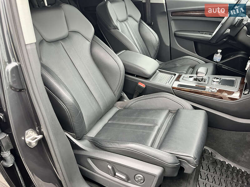 Внедорожник / Кроссовер Audi Q5 2019 в Василькове