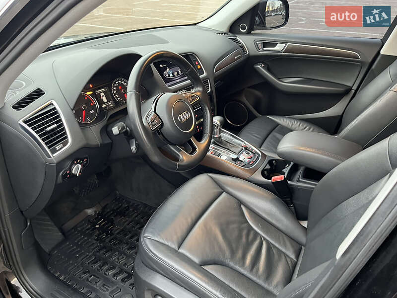 Позашляховик / Кросовер Audi Q5 2015 в Житомирі фото 14 Позашляховик / Кросовер Audi Q5 2015 в Житомирі