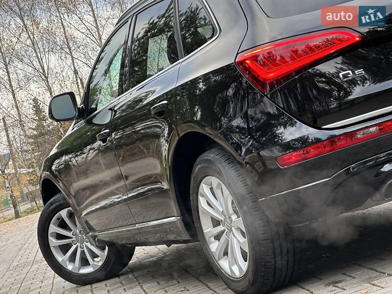 Позашляховик / Кросовер Audi Q5 2015 в Дрогобичі