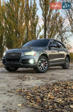 Позашляховик / Кросовер Audi Q5 2016 в Вінниці