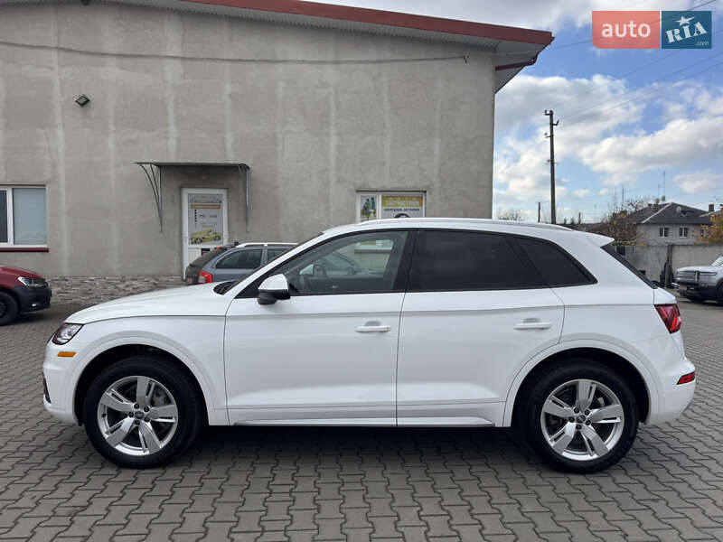 Позашляховик / Кросовер Audi Q5 2017 в Луцьку фото 8 Позашляховик / Кросовер Audi Q5 2017 в Луцьку