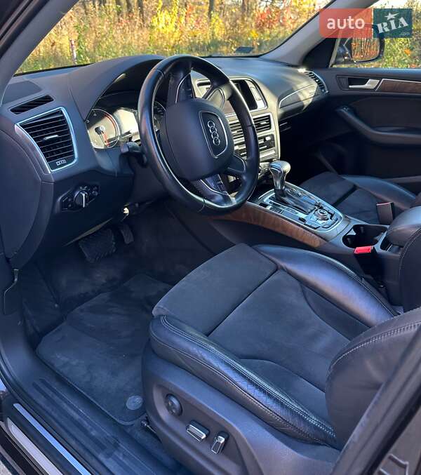 Внедорожник / Кроссовер Audi Q5 2012 в Львове