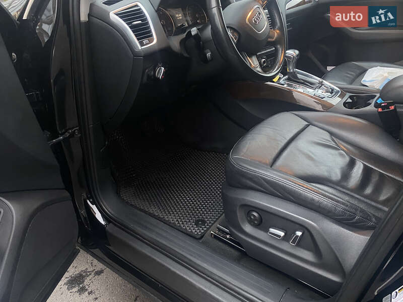 Внедорожник / Кроссовер Audi Q5 2017 в Чернигове