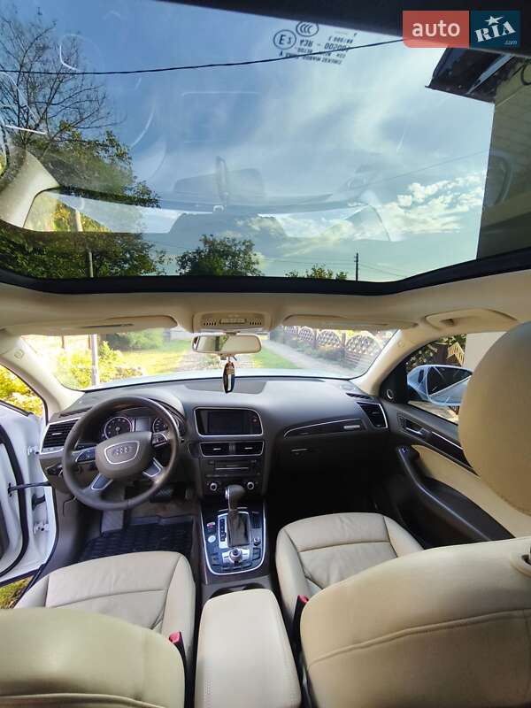 Внедорожник / Кроссовер Audi Q5 2014 в Тысменице