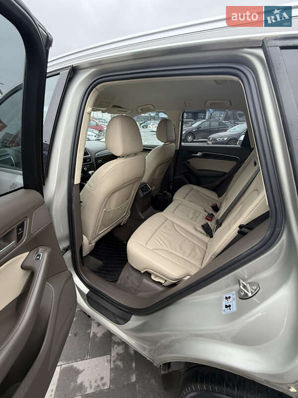 Позашляховик / Кросовер Audi Q5 2014 в Луцьку фото 9 Позашляховик / Кросовер Audi Q5 2014 в Луцьку